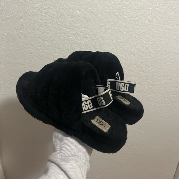 UGG Fluff Yeah Slippers - Black - Picture 2 of 2